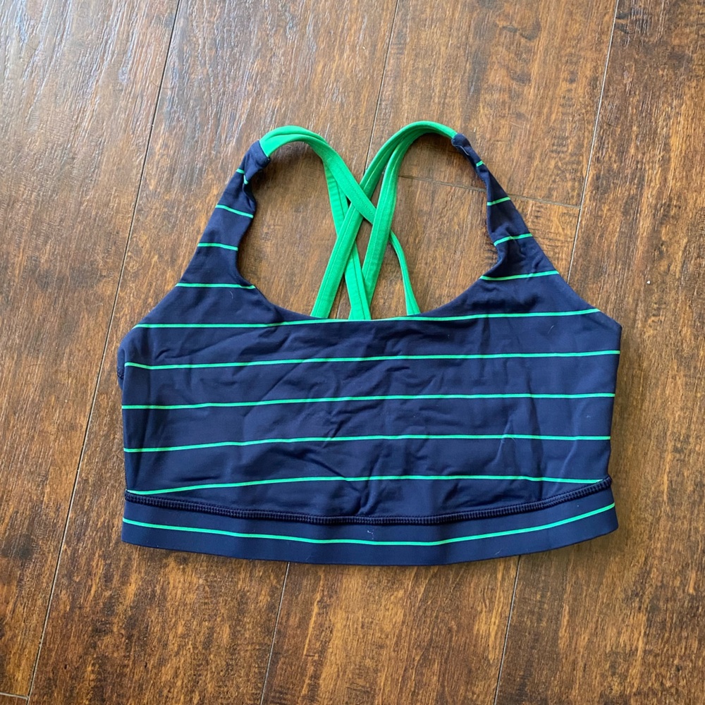 Lululemon sports bra